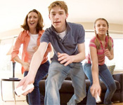 Gaming With Your Kids: Five Reasons to Game Together